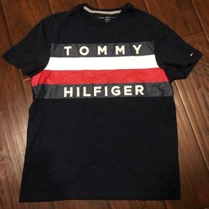Tommy Hilfiger t shirt
